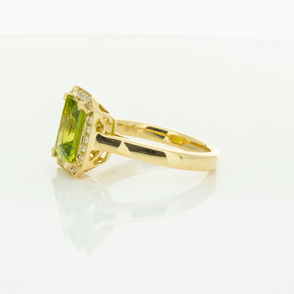 18ct Yellow Gold Peridot & Diamond Empire Ring