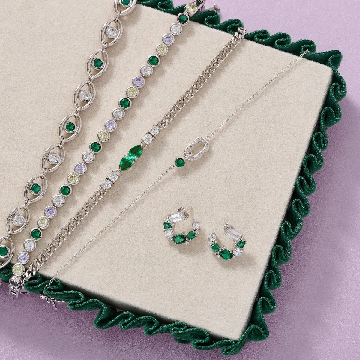 Alma Vintage Oval Bracelet Emerald CZ and Silver