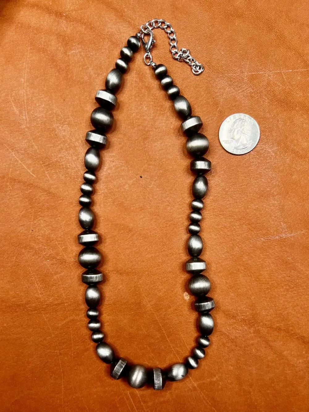 Amarillo Short Faux Navajo Pearl Necklace