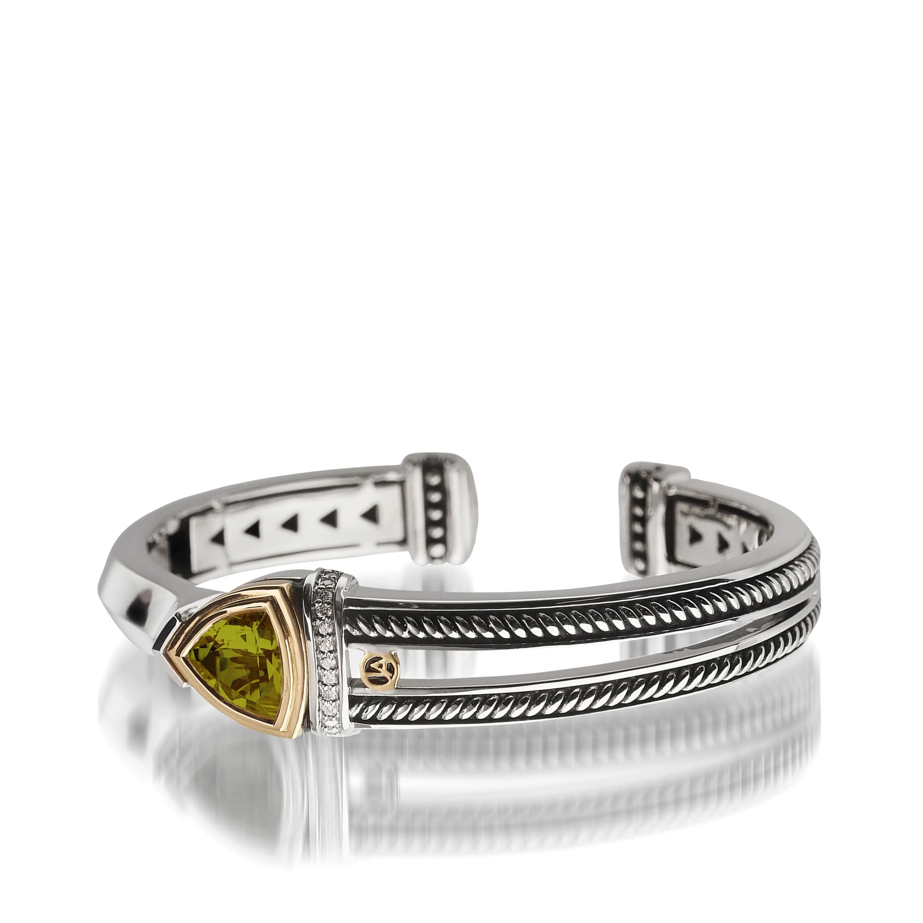 Arrivo Trillion Cuff Bracelet with Pave Diamonds