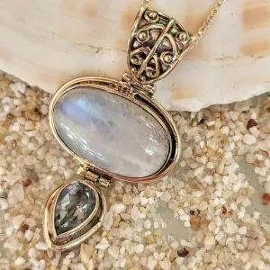BLUE HUES - TOPAZ / MOONSTONE 925 PENDANT NECKLACE