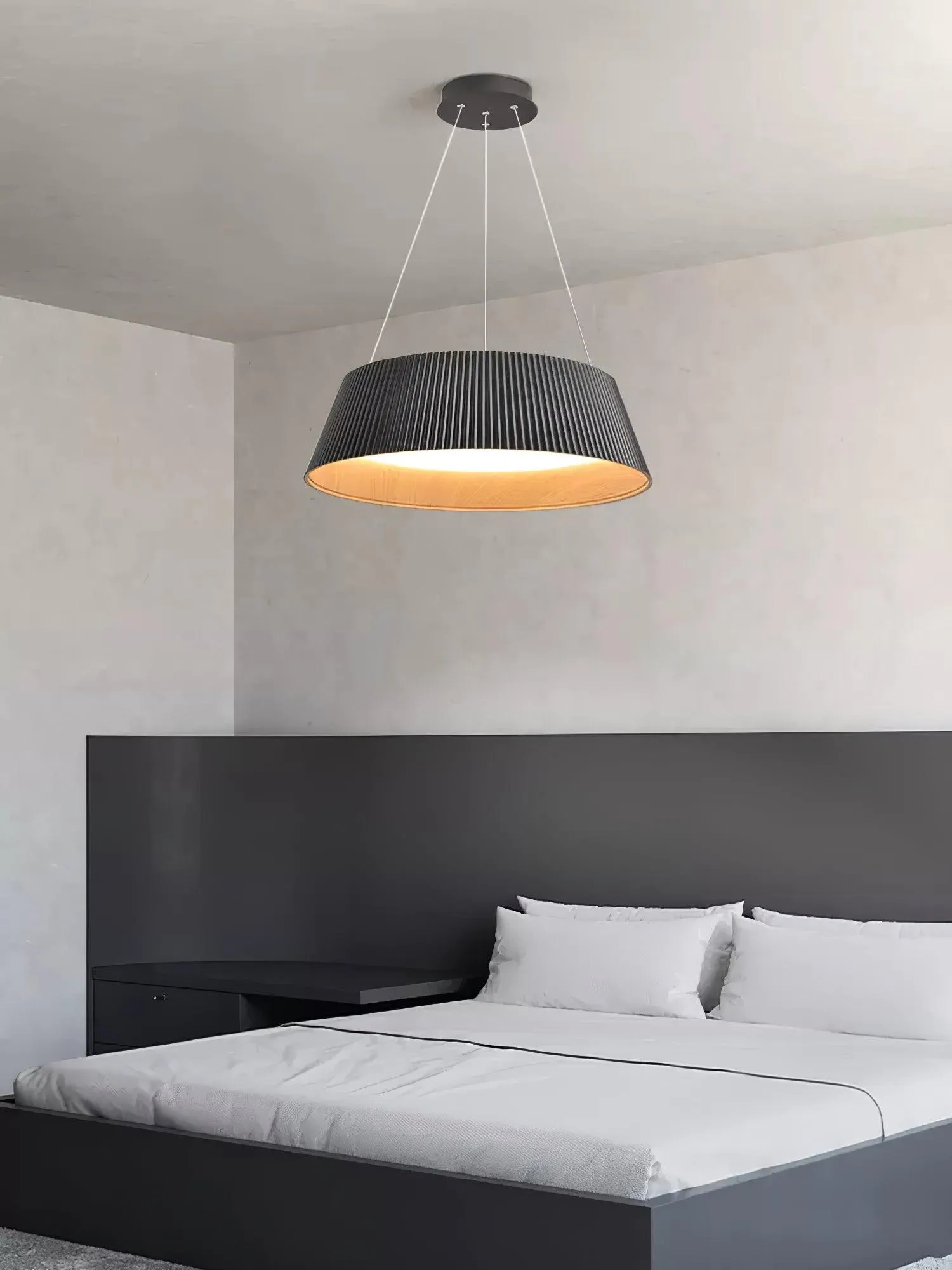Delta Pendant Lamp