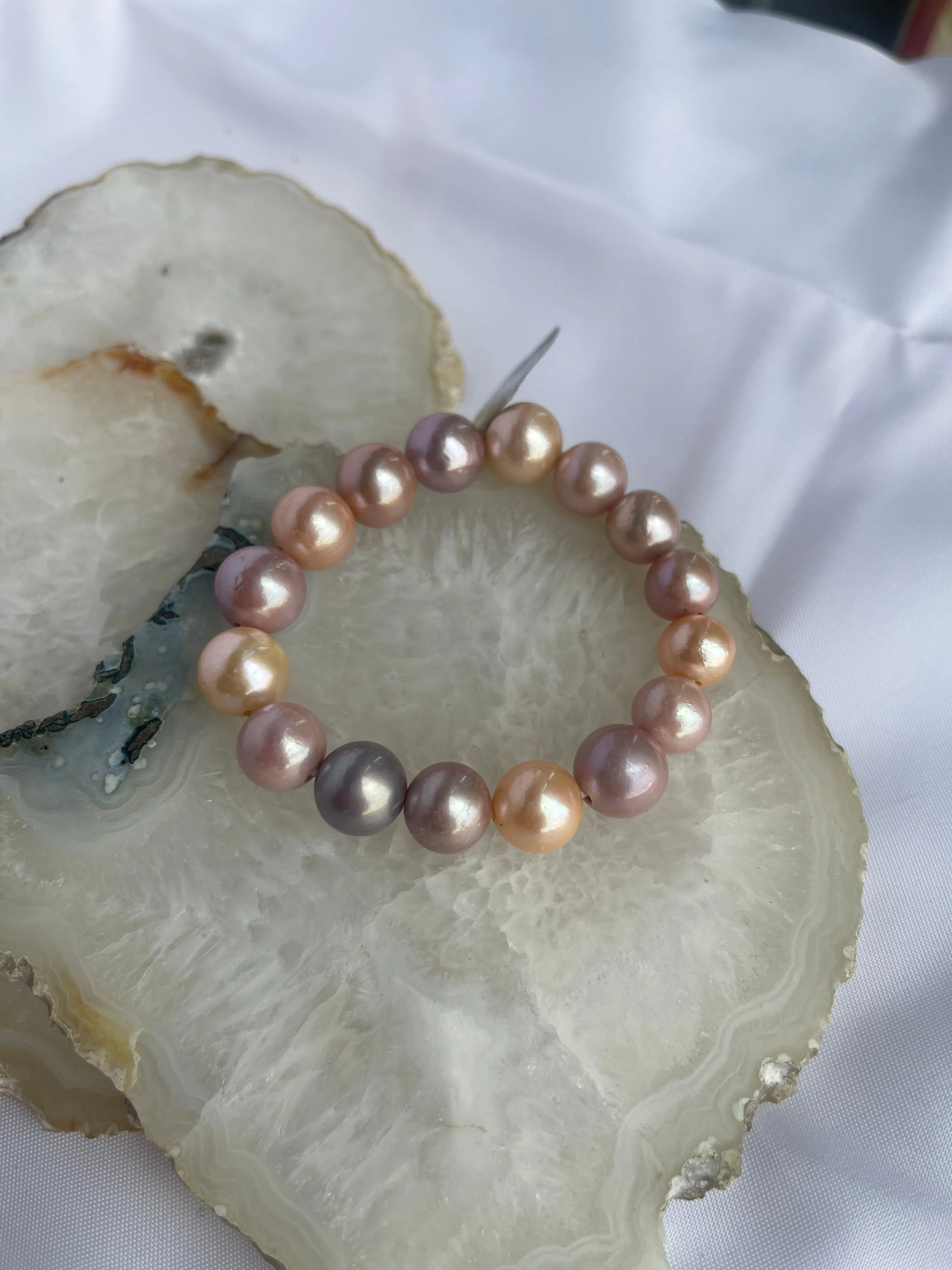 Edison Pearl Stretch Bracelet
