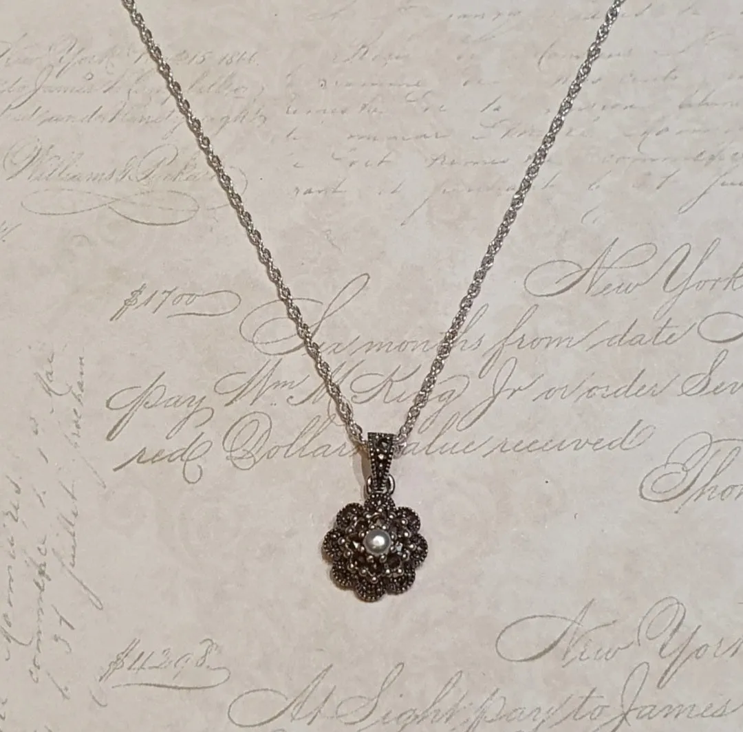 Floral Star Freshwater Pearl Pendant Necklace