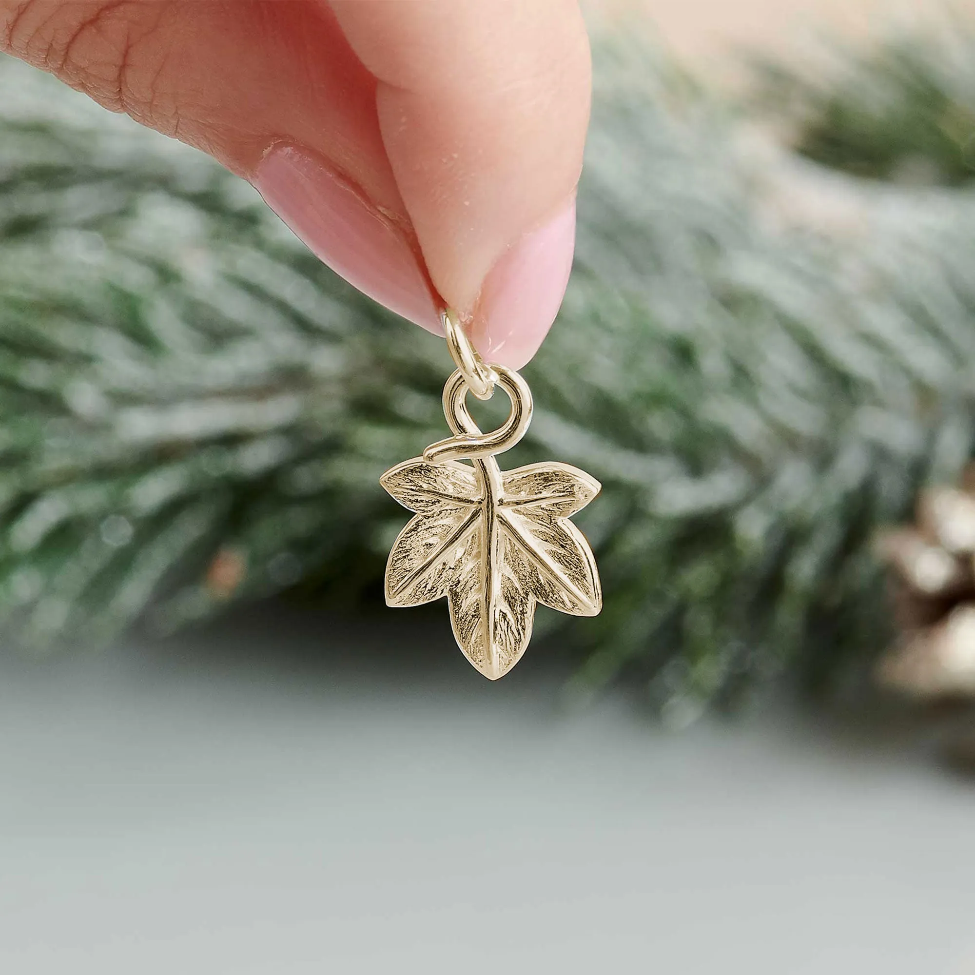 Ivy Leaf Solid Gold Charm