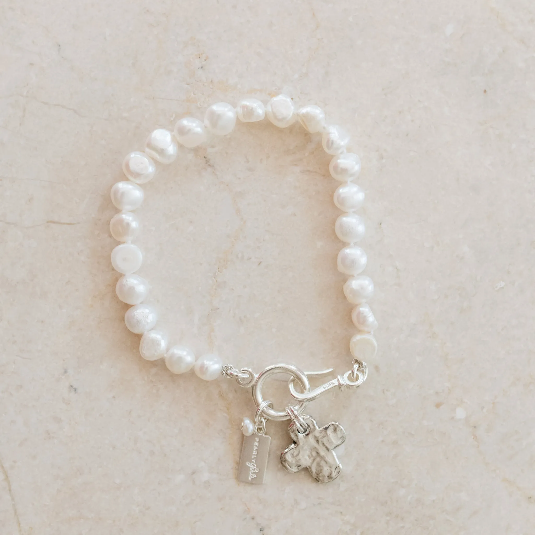 Lanie Pearl Bracelet | White Freshwater Pearl Bracelet with Sterling Silver Hammered Cross | By Pearly Girls