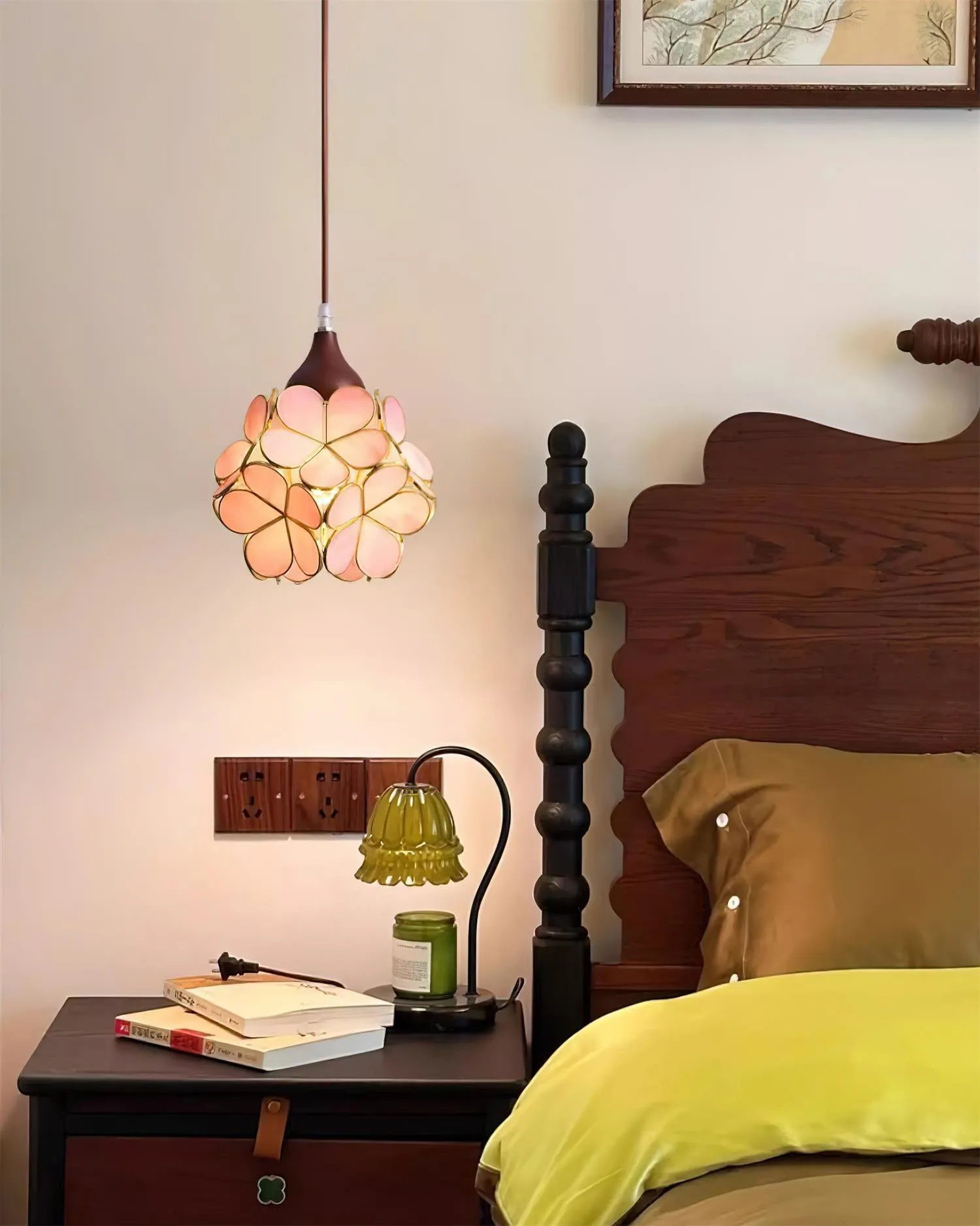 Marley Flower Pendant Light