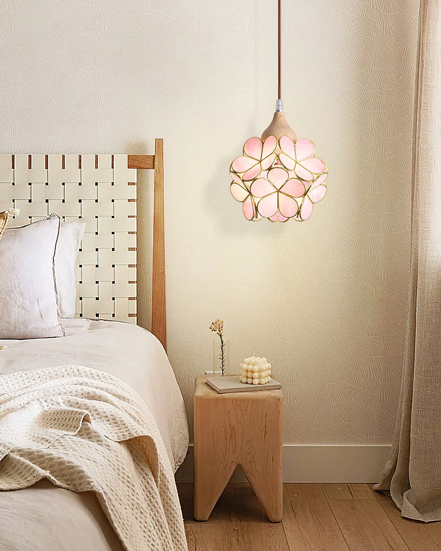 Marley Flower Pendant Light