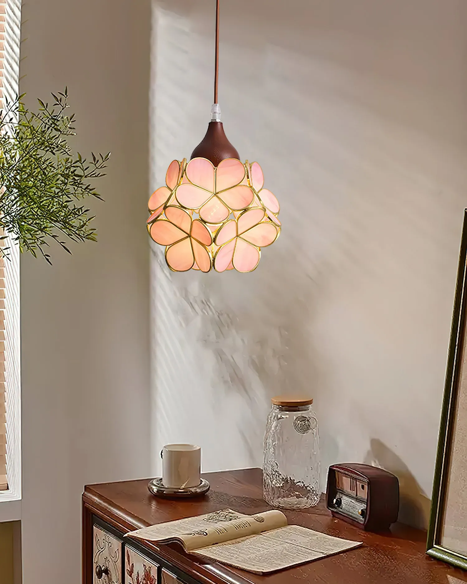 Marley Flower Pendant Light