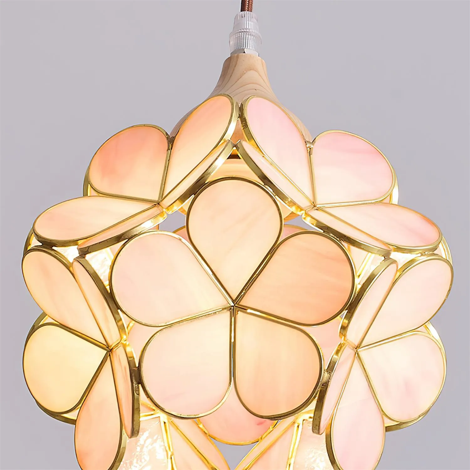 Marley Flower Pendant Light
