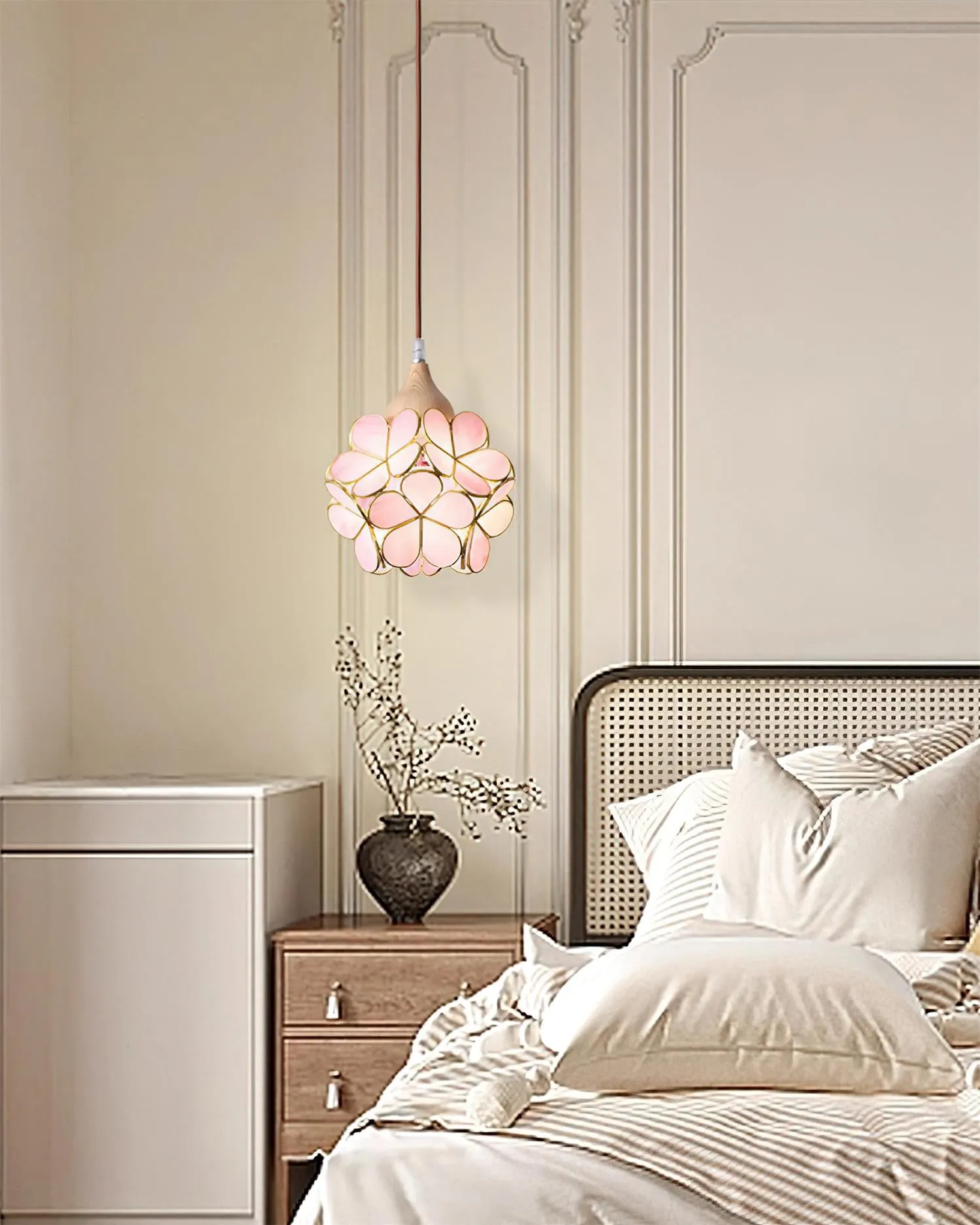 Marley Flower Pendant Light