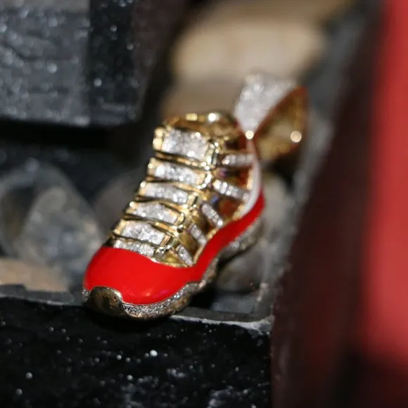 Men's 10k Yellow Gold Jumpman Jordan 23 black Shoe 2.0 inch Real Diamond Pendant 1.2ct