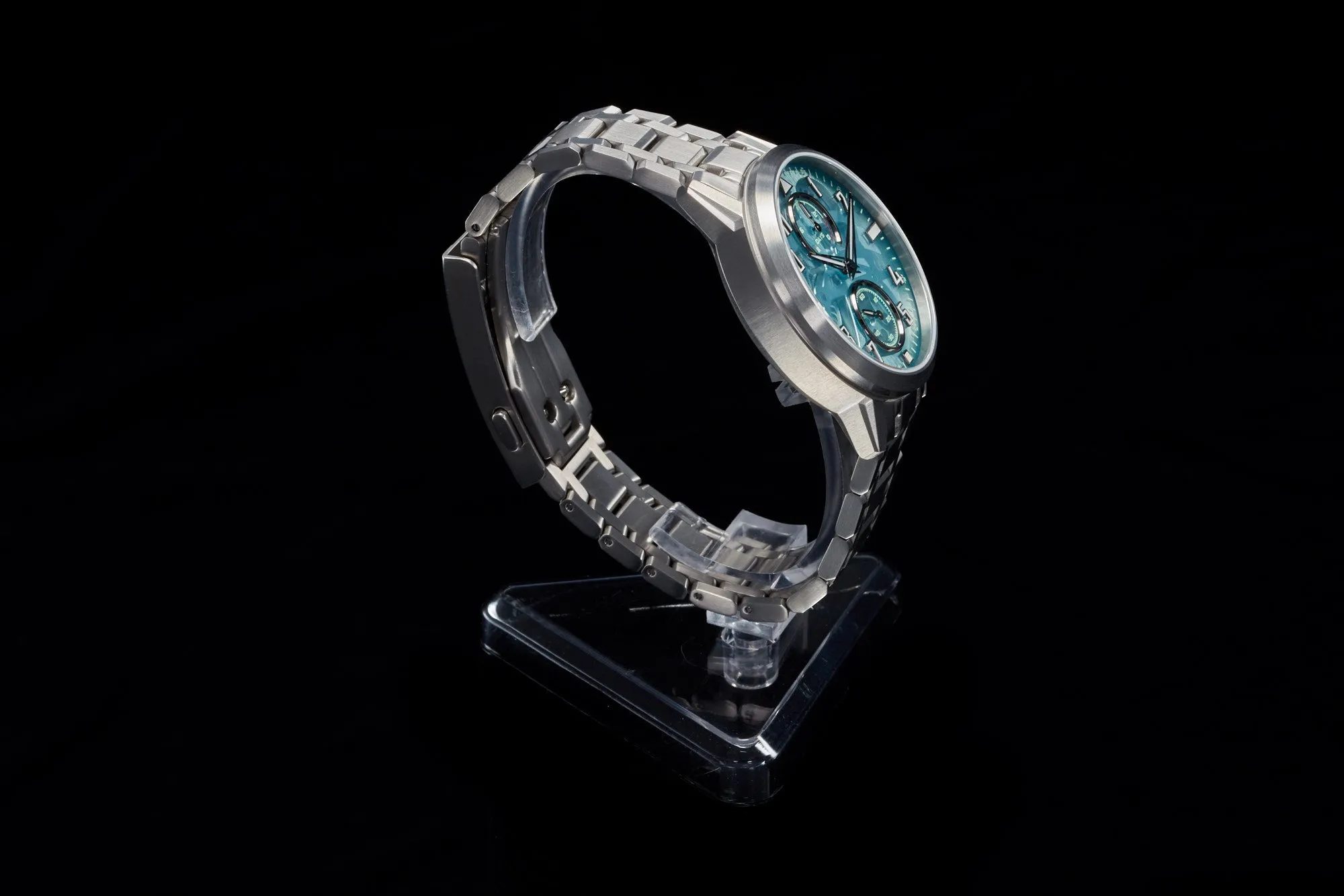 Mirage 8 Days Titanium 'Azure'
