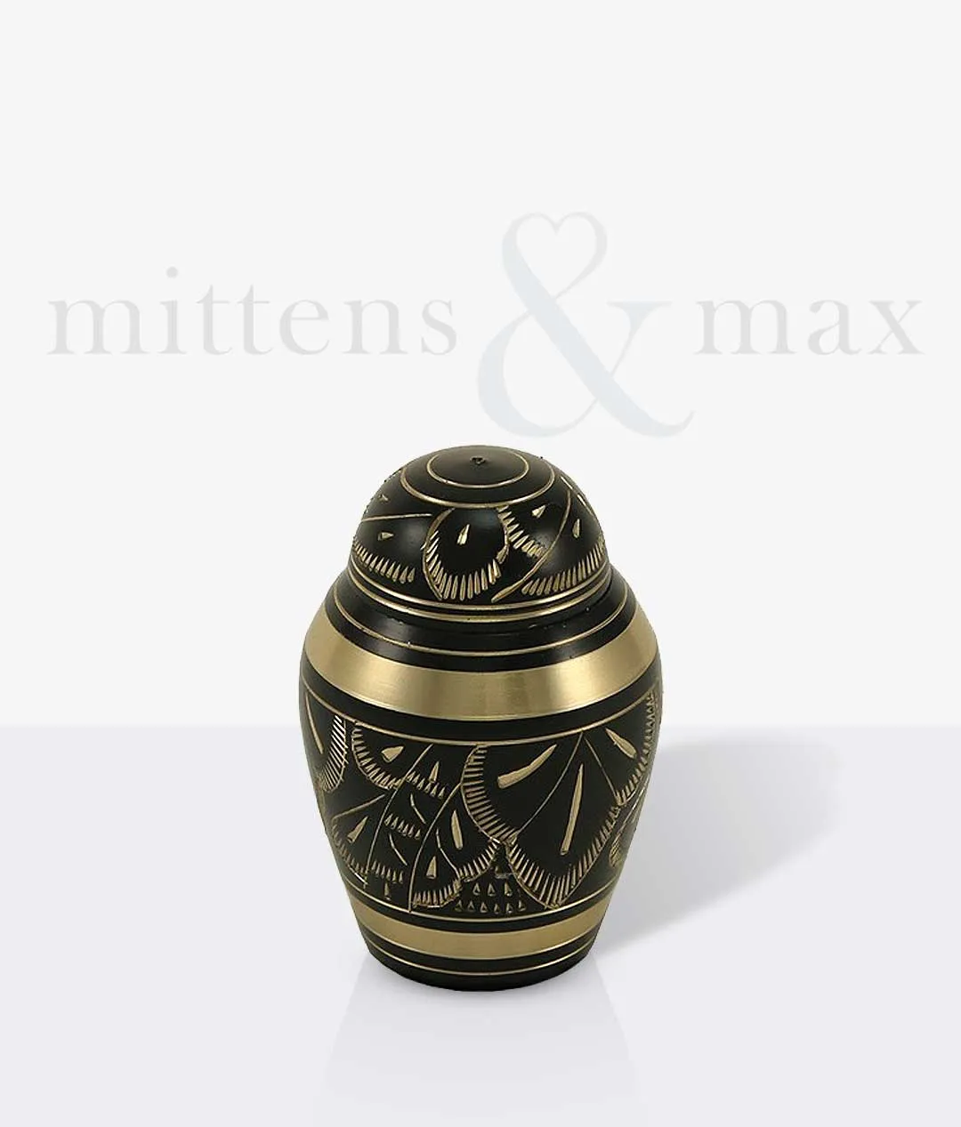 Mireya Engraved Ornamental Pet Urn