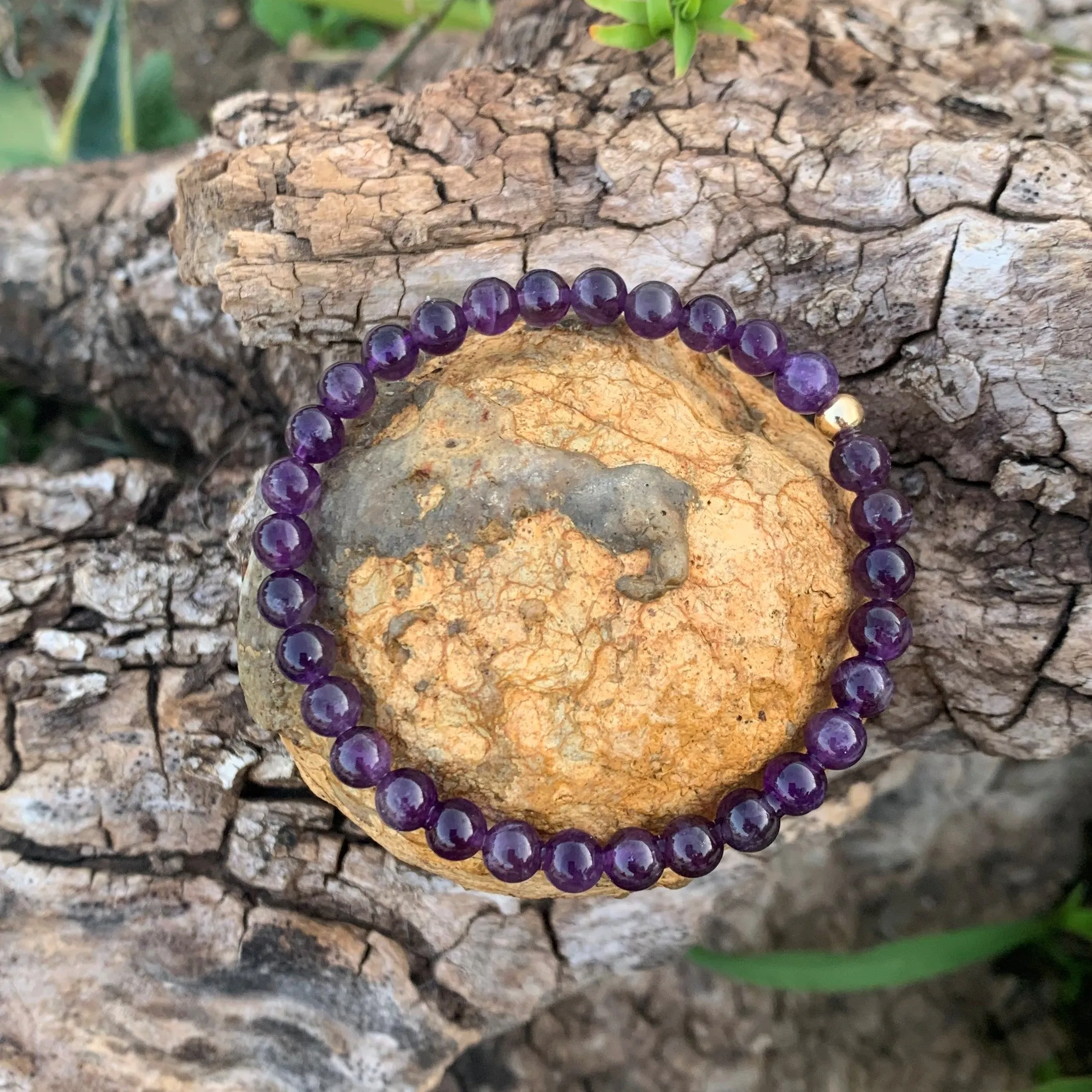 Natural amethyst bracelet "the spiritual"