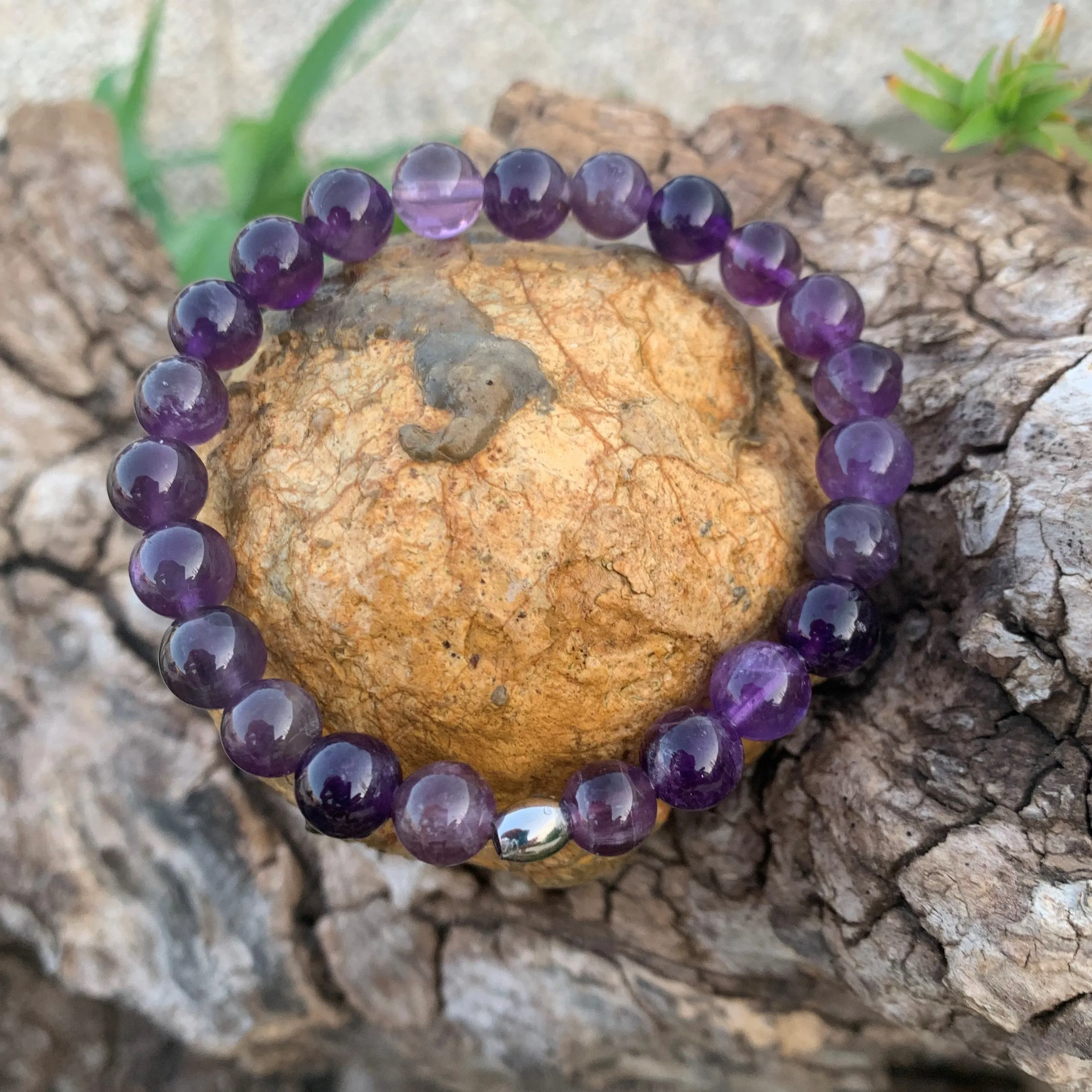 Natural amethyst bracelet "the spiritual"