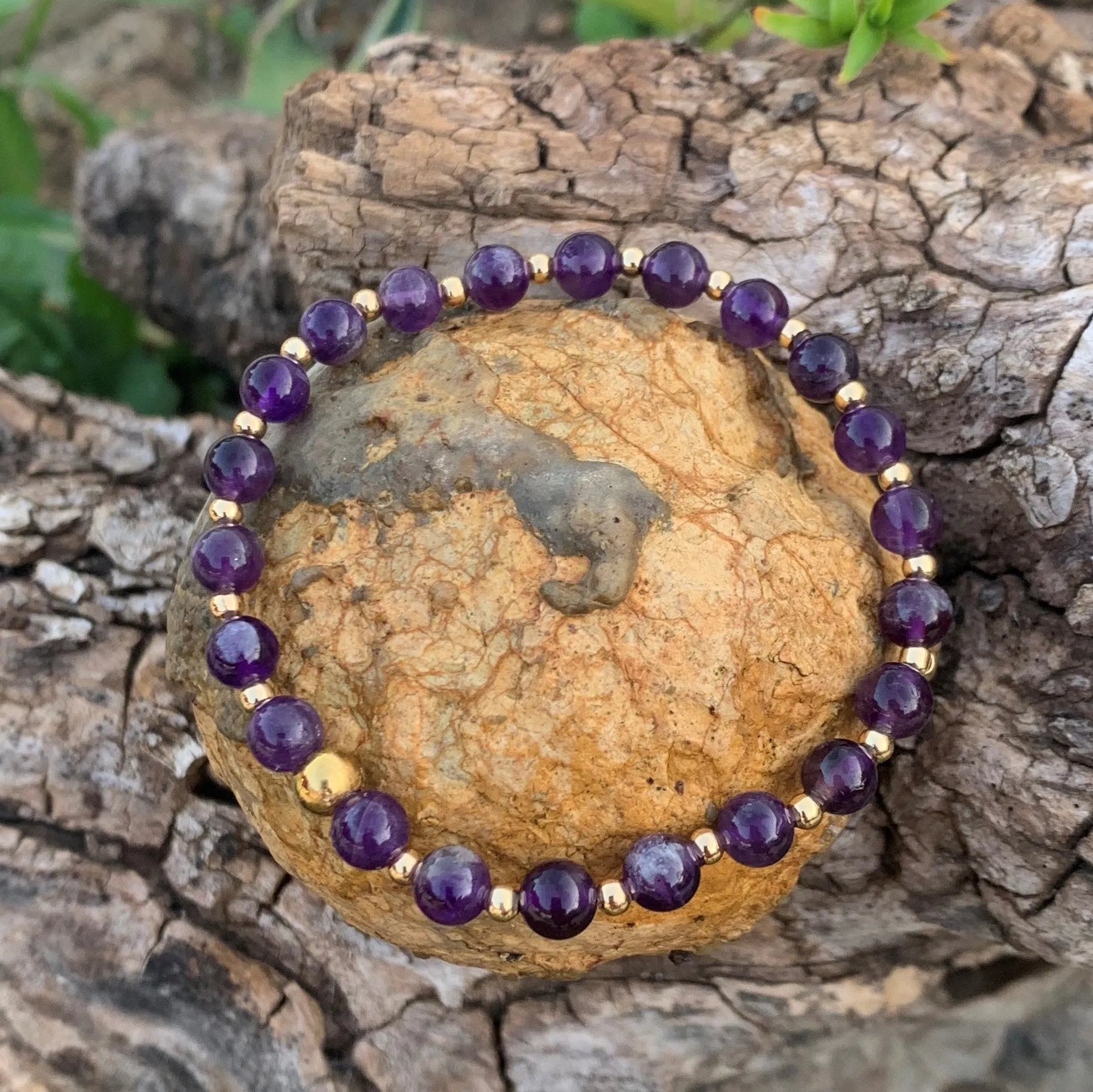 Natural amethyst bracelet "the spiritual"