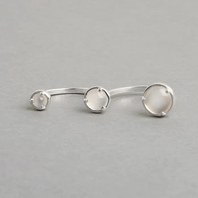 Stylish Three-Finger PATH Ring - Unique Statement Jewelry