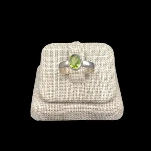 Peridot Ring Sterling Oval Cut Size 8 August Birthstone