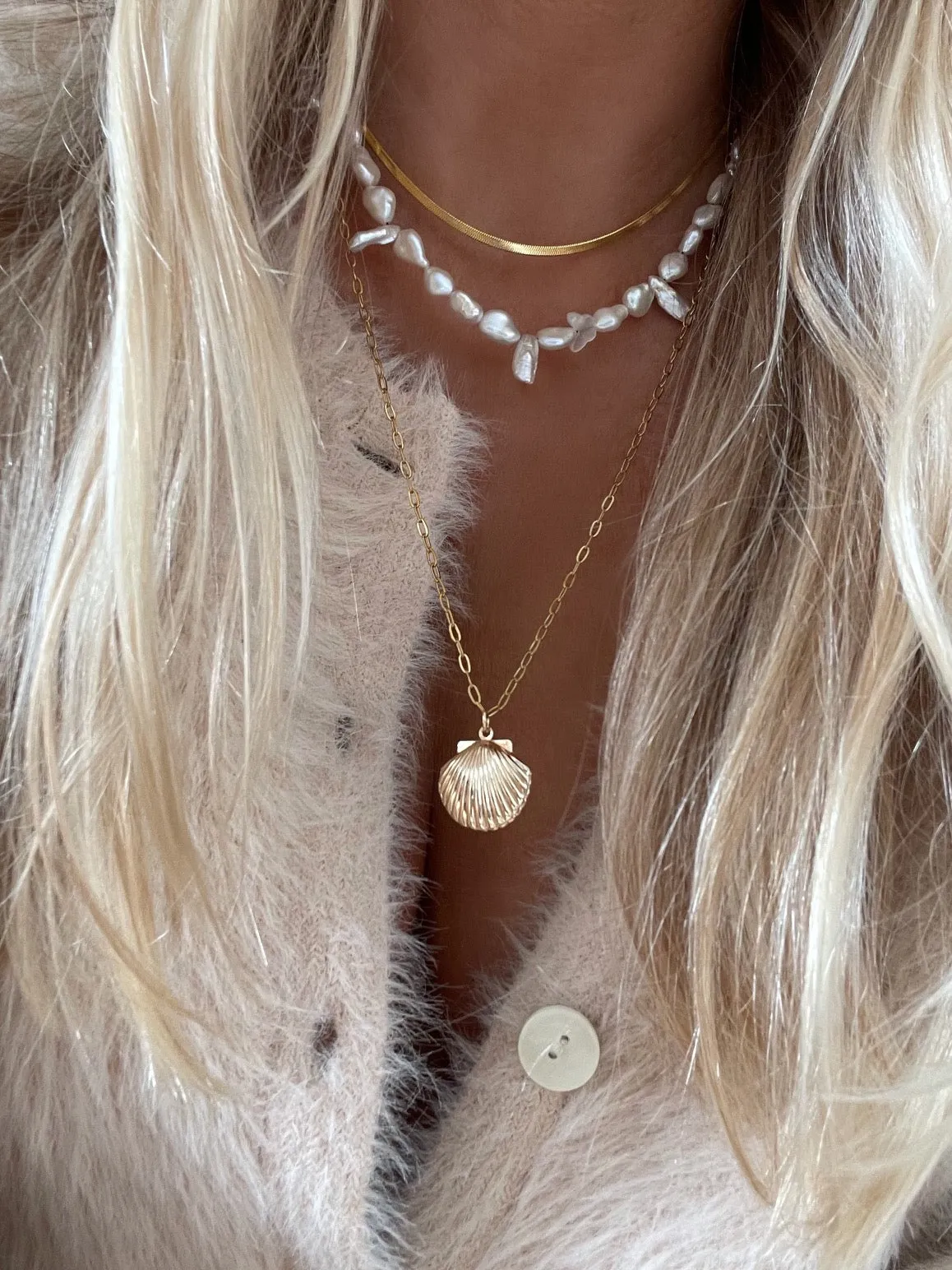 Petite Wings Pearl Necklace