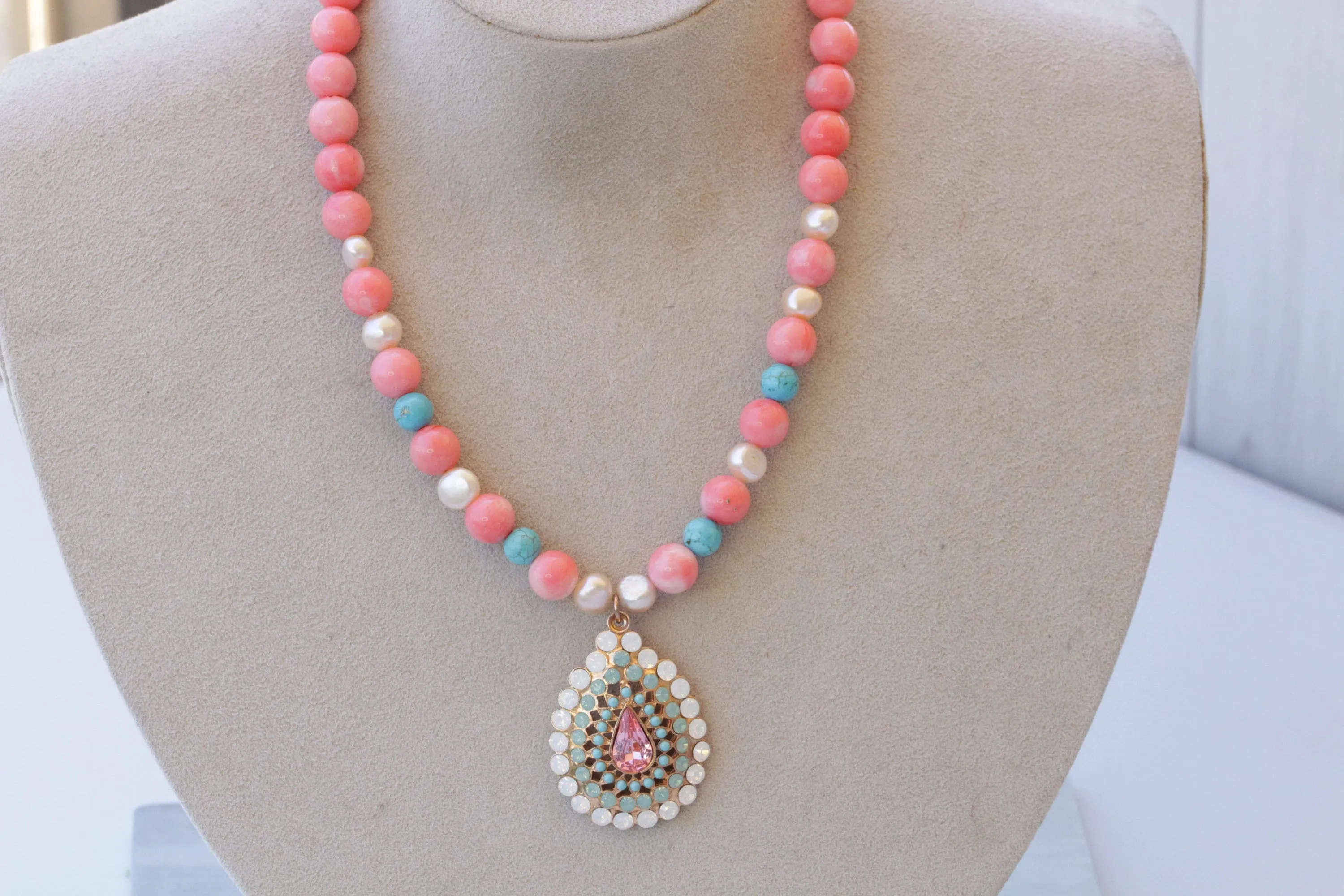 PINK CORAL NECKLACE