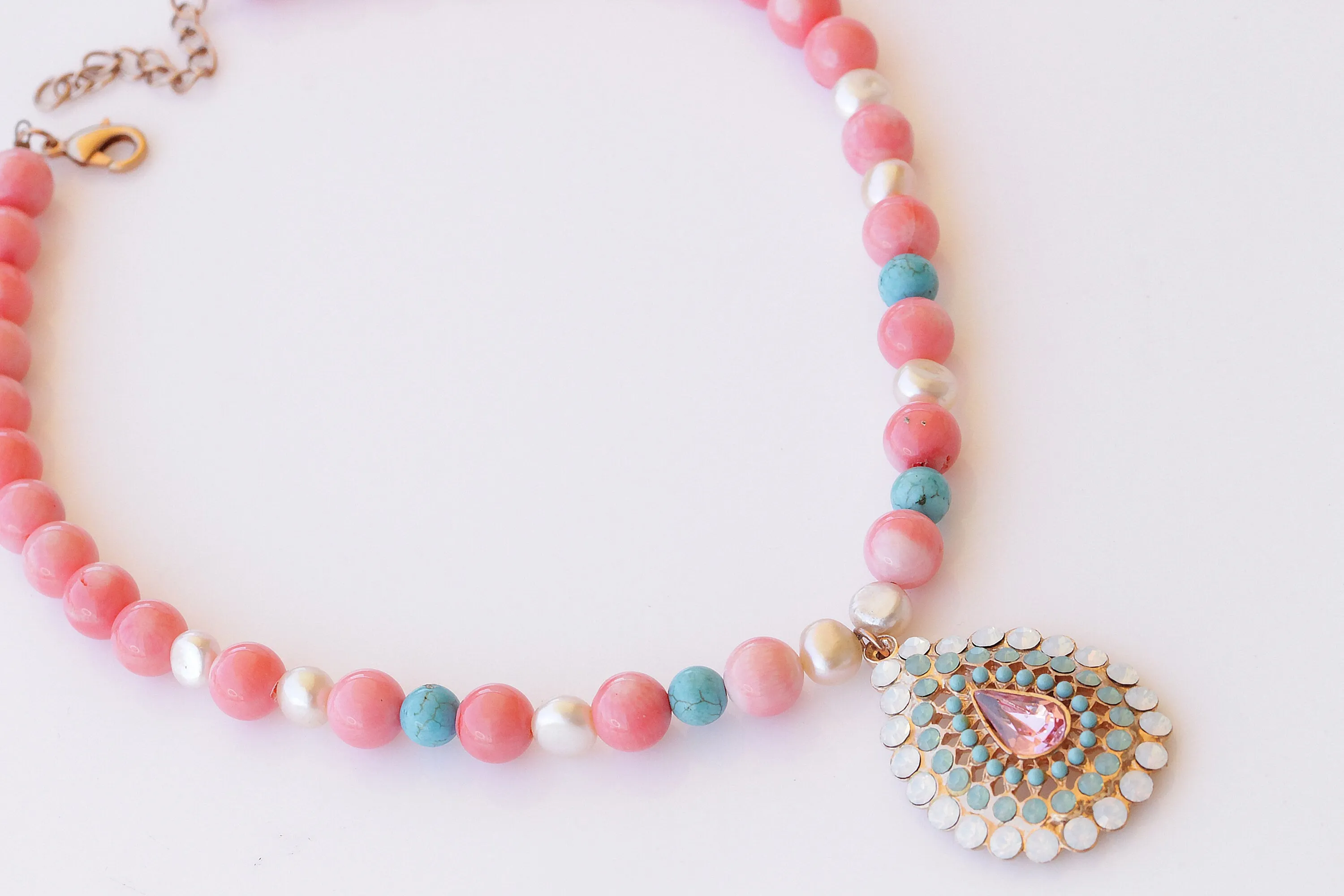 PINK CORAL NECKLACE