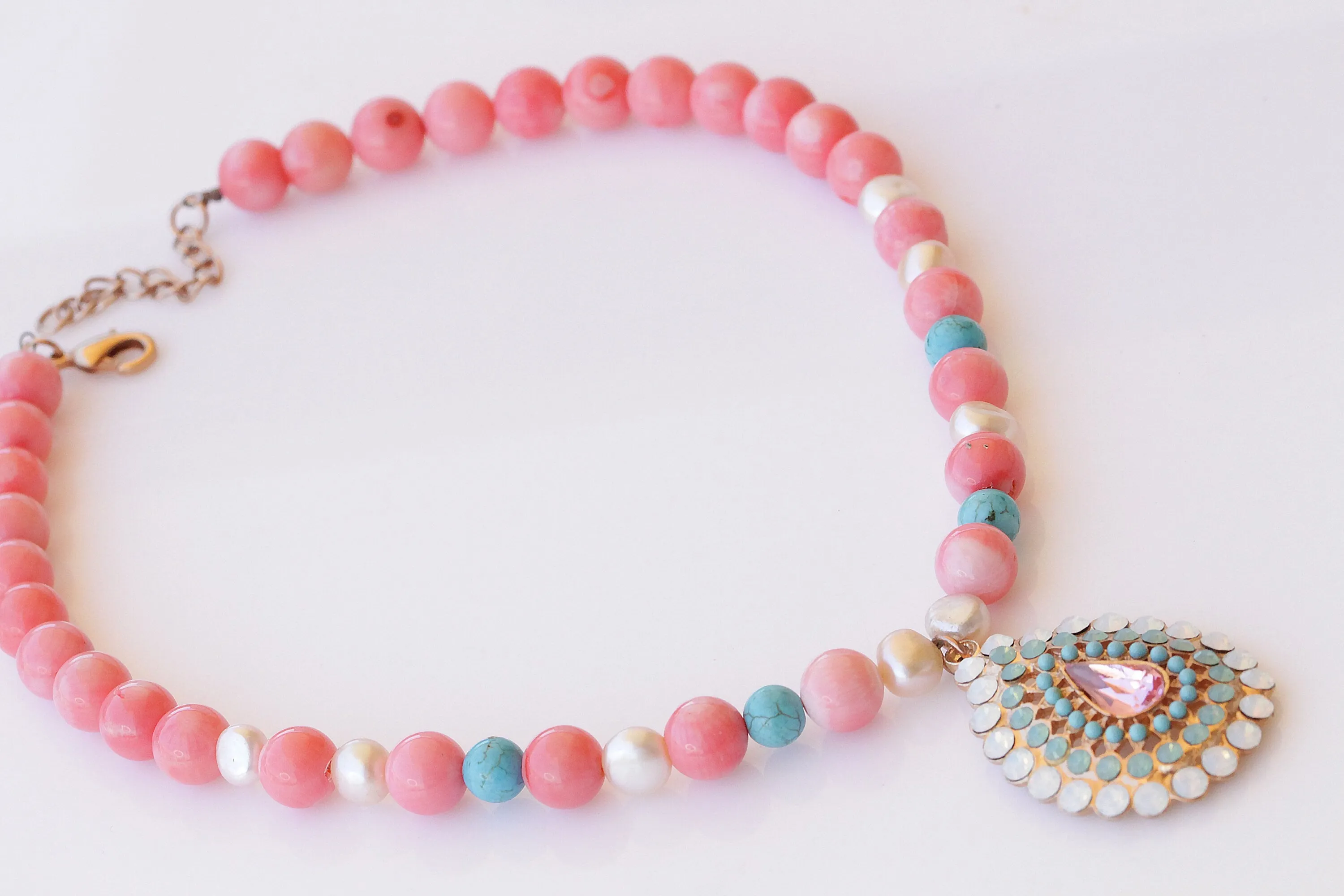 PINK CORAL NECKLACE