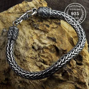 Stylish Sterling Silver Scaled Ornamental Chain Bracelet - Elegant Jewelry Accessory