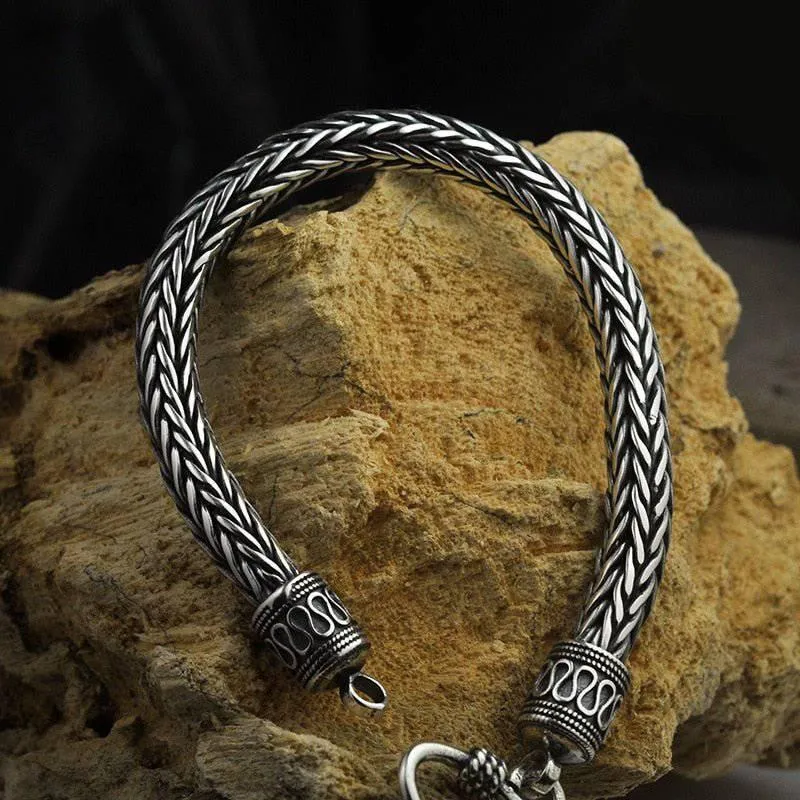 Stylish Sterling Silver Scaled Ornamental Chain Bracelet - Elegant Jewelry Accessory