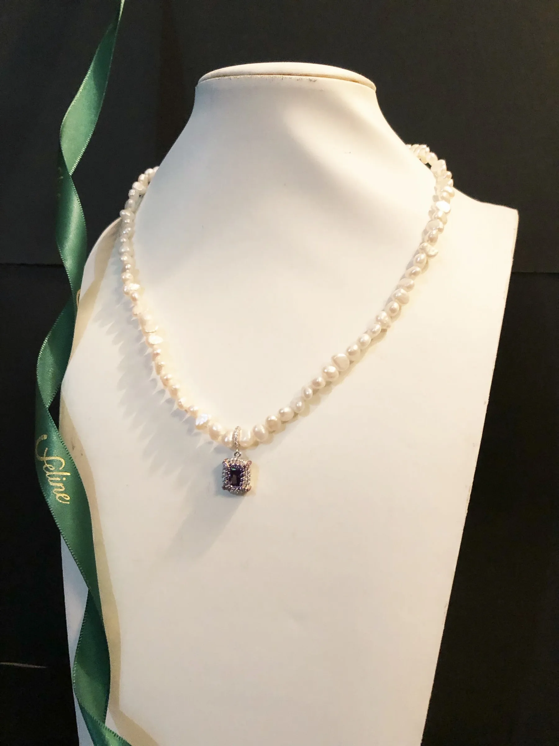 Solomon Pearl   Amethyst Necklace