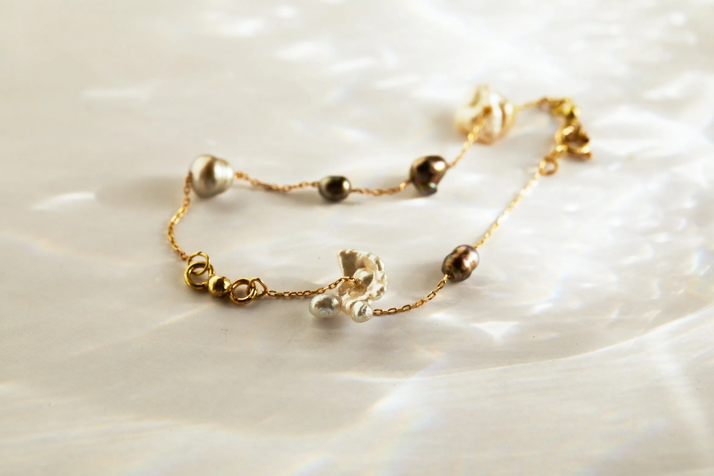 Station Tahitian Keshi pearl Bracelet with Eyelets