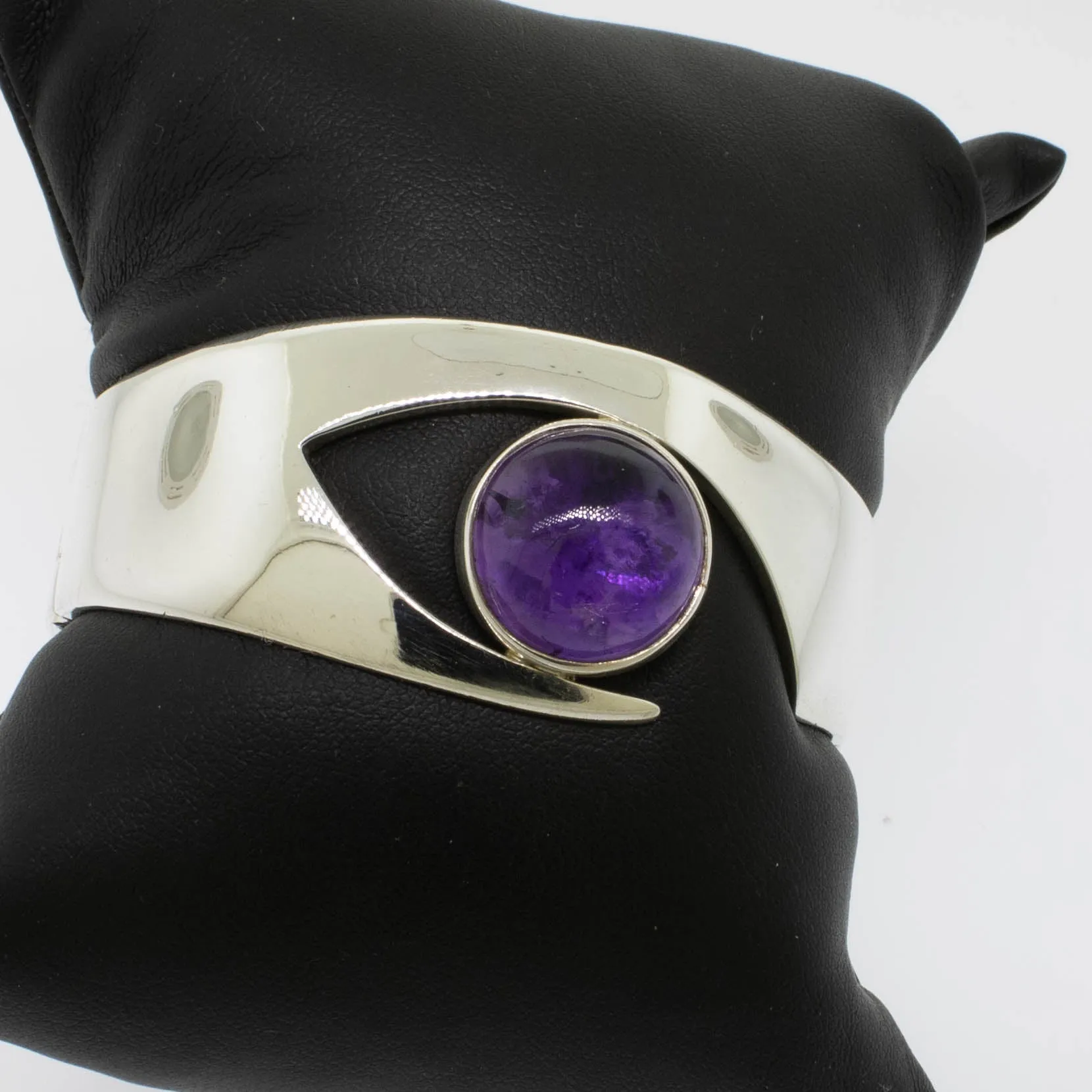 Sterling Silver 6.25" Sigi Taxco Amethyst Bangle Bracelet Preowned Jewelry