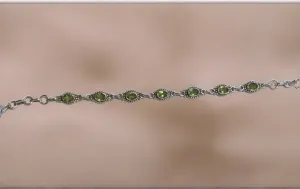 Sterling Silver Bali Style Oval Peridot Bracelet