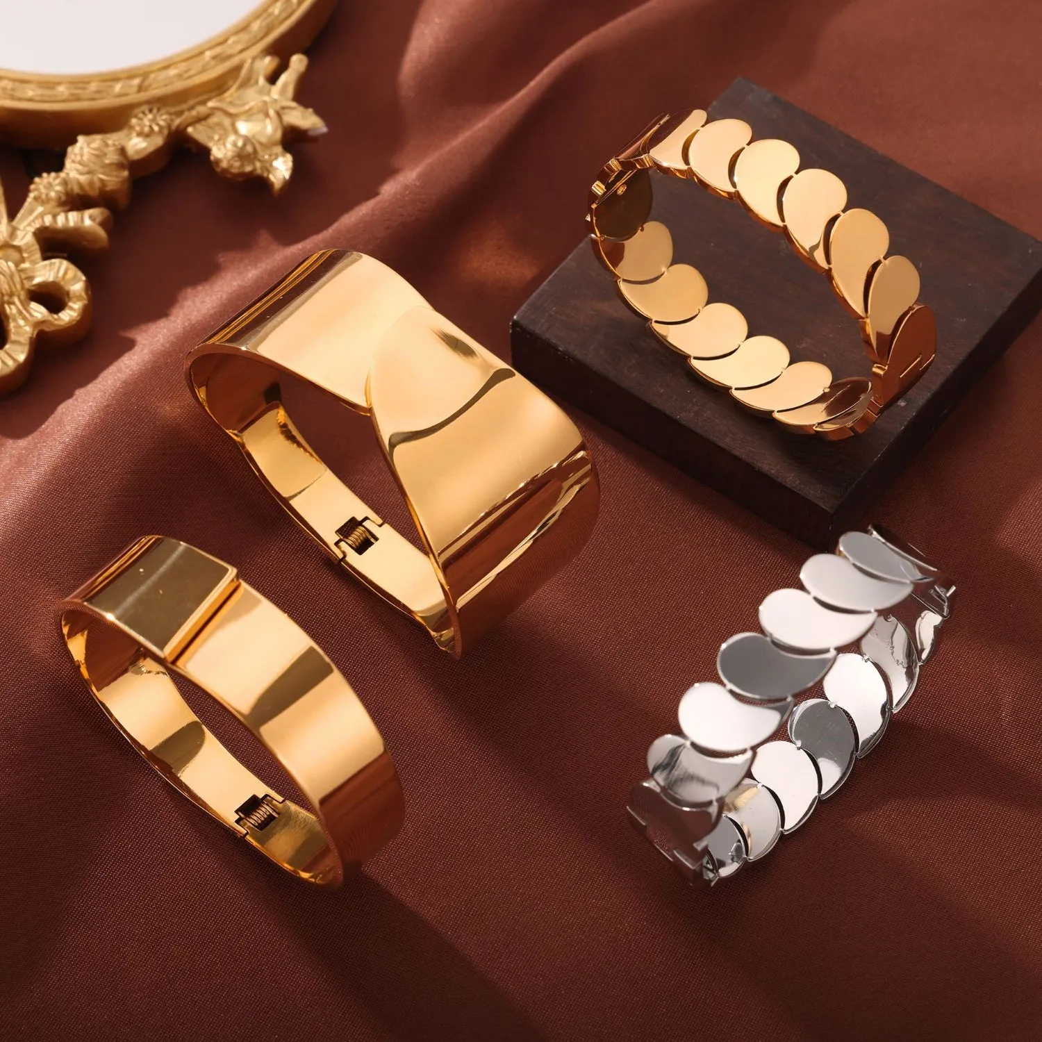 TEEK - Titanium Steel Bracelet