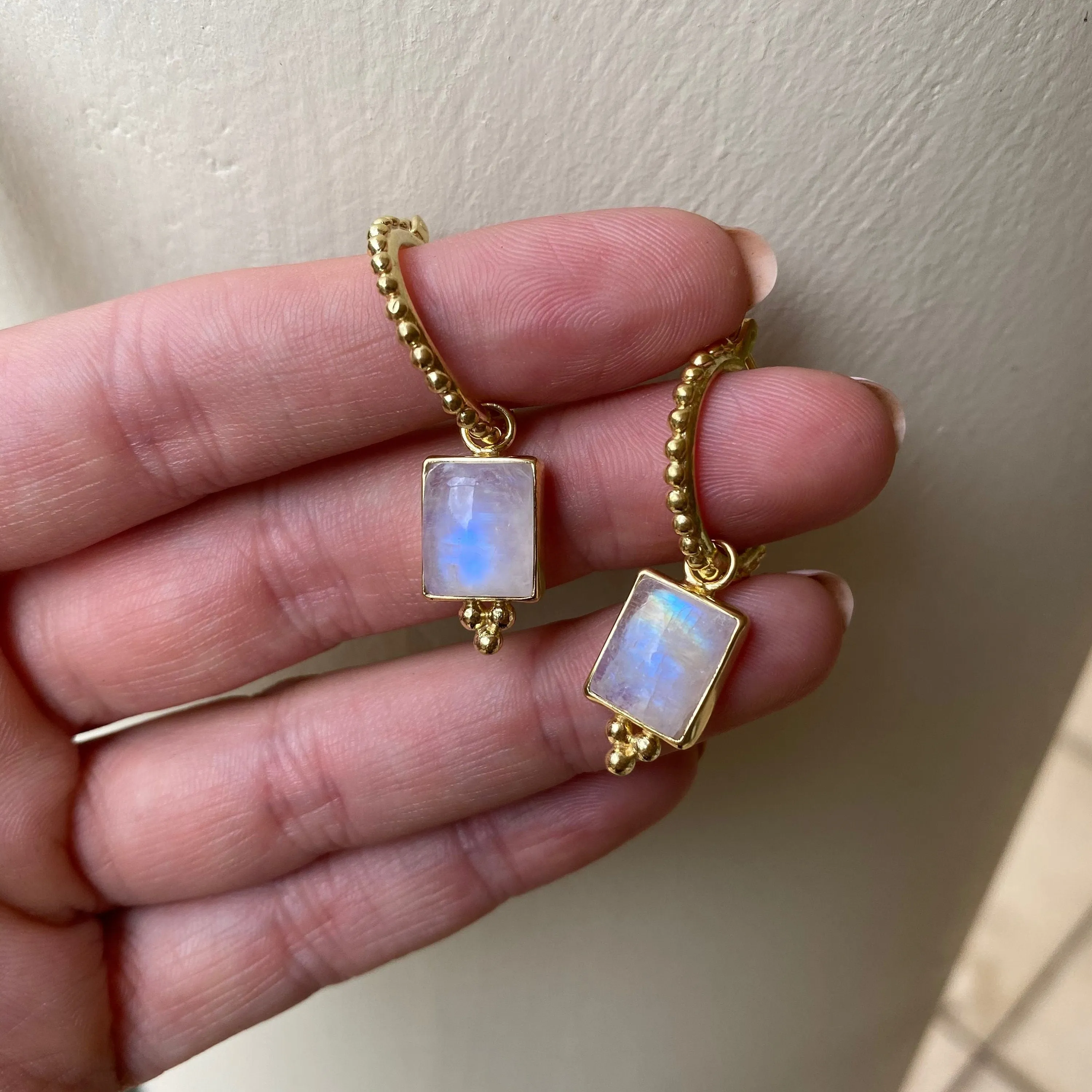 Thalia Gold Hoop Earrings