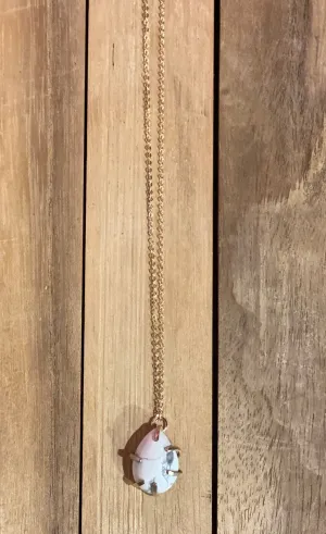 USM | White Claw Necklace