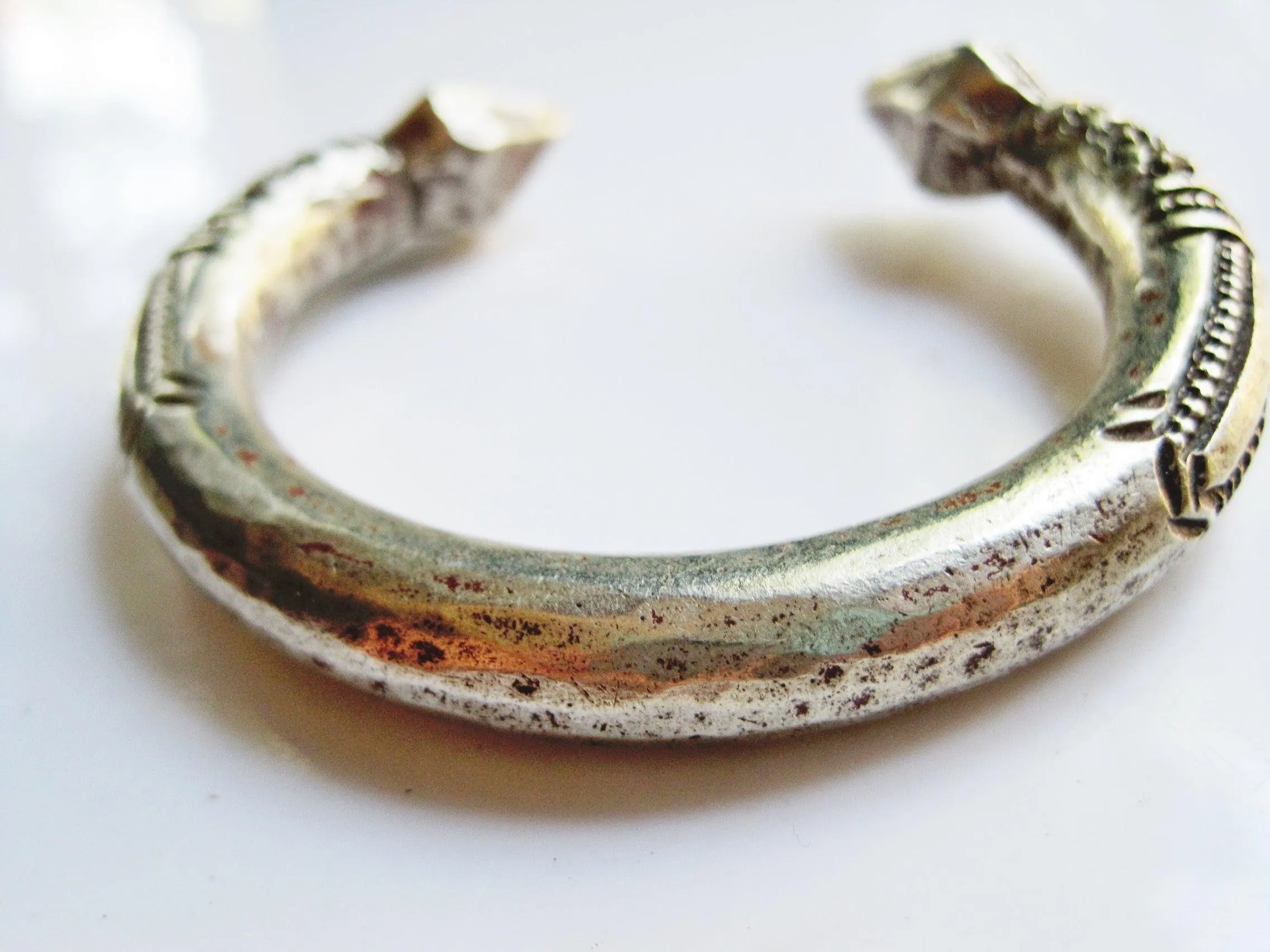Vintage Solid Bedouin Cuff with Stylized Snake Head Finials